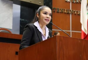 CONGRESO ANGELICA ESPINOZA BOL. 228