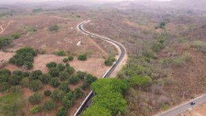 MARQUELIA PAVIMENTAN CARRETERA A CAPULIN (1)
