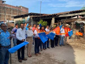 Marquelia El banderazo de la pavimentación (1)