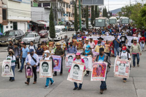 PRINCIPAL marcha en chilpancingo (2)