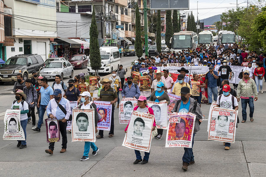 PRINCIPAL marcha en chilpancingo (2)