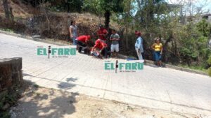 ROJA Alejandrina siendo atendida (3)