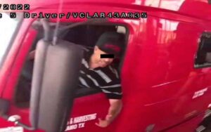 ROJA CONDUCTOR DEL TRAILER