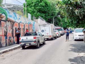 ROJA HALLAN 2 MUJERES EN CISTERNA (3)