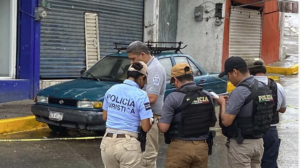 ROJA HIEREN A MUJER Y HOMBRE EN ACAPULCO