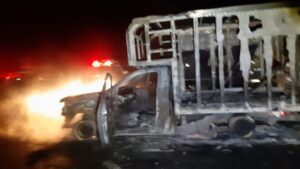 ROJA INCENDIAN VEHICULOS (3)