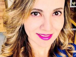 roja abril perez