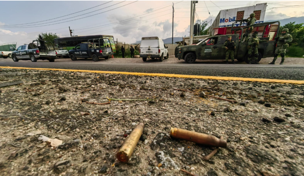 roja fin de semana violento