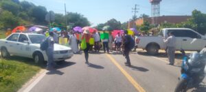 CRUZ GRANDE EL BLOQUEO 2