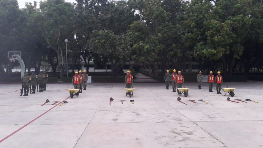 CRUZ GRANDE SIMULACRO DEL PLAN DN III (2)