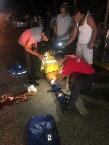 ROJA EDUARDO MARTINEZ SIENDO ATENDIDO (1)
