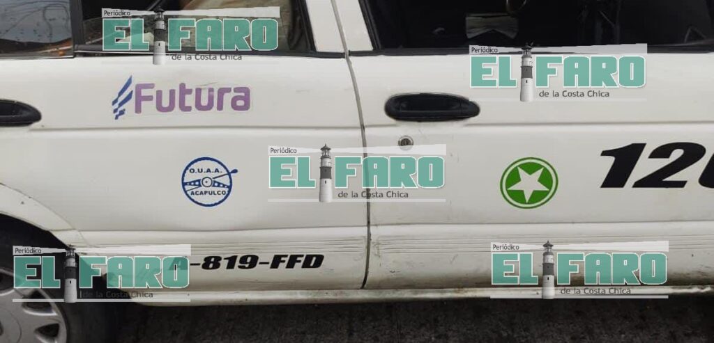 ROJA ENSABANADO EN UN TAXI - copia