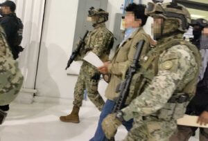 ROJA JUEZ FRENA EXTRADICION