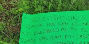 ROJA NARCO MENSAJE - copia