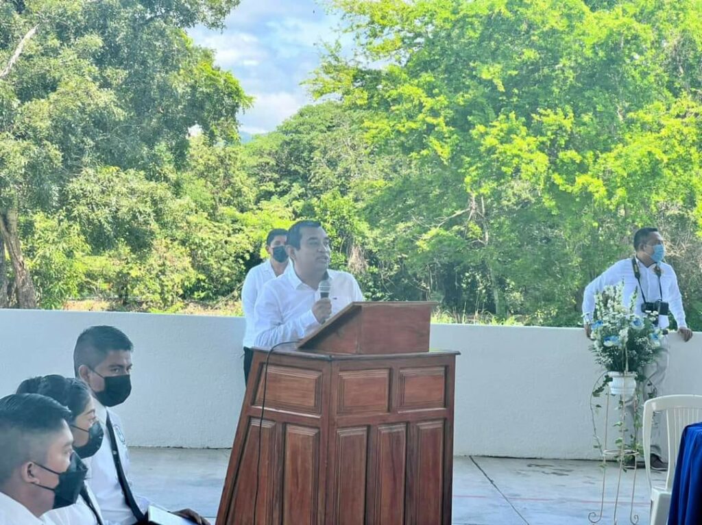 ROJA SU PARTICIPACION EN LA CLAUSURA