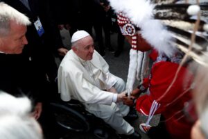 sociales papa visita canada