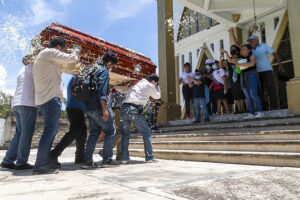 ESTADO DESPIDEN A FREDID ROMAN 1