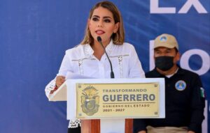ESTADO EVELYN SALGADO PINEDA