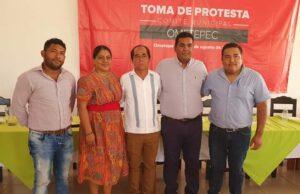 OME El nuevo comité municipal acompañados de Efrén Adame Montalván