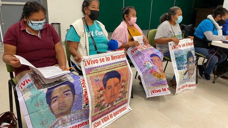 PRINCIPAL PADRES DE LOS ESTUDIANTES