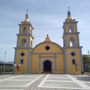 ROJA LA CAPILLA DEL BARRIO DE LA VILLA