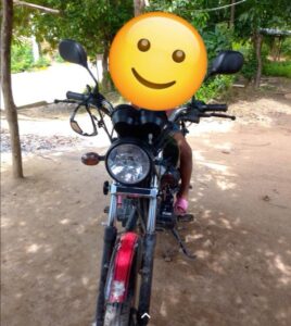 ROJA LA MOTOCICLETA ROBADA