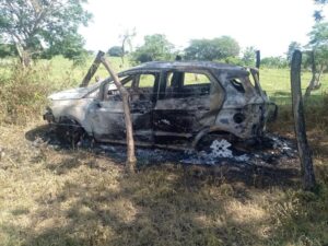 ROJA La unidad quedó totalmente calcinada (1)