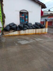 SAN LUIS TIRADERO DE BASURA (2)