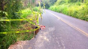 AZOYÚ SOCAVON EN LA CARRETERA