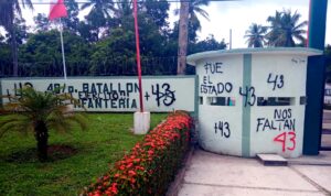 CRUZ GRANDE PINTAS