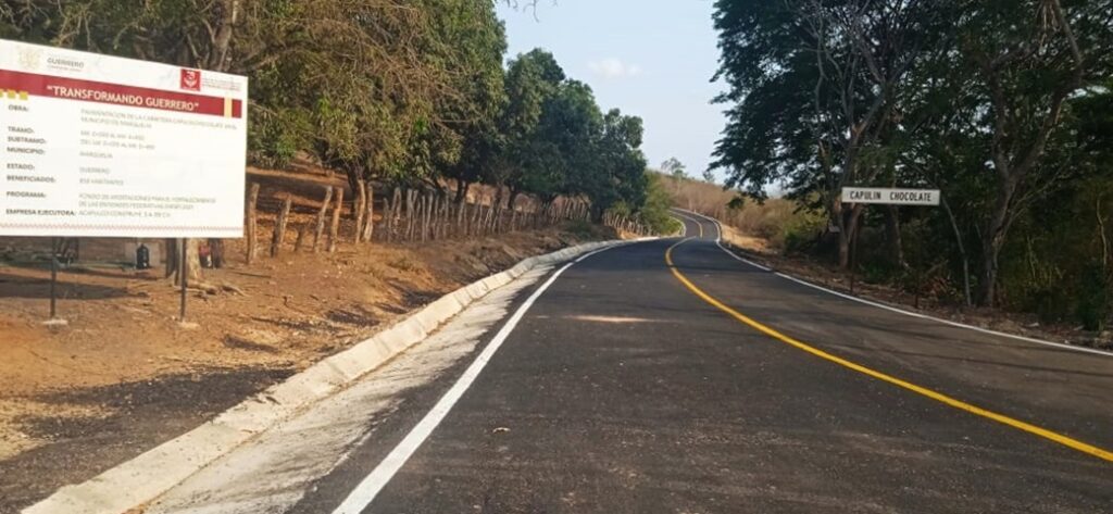 Marquelia Inician trabajos de la carretera Piedra Quebrada Capulín Chocolate