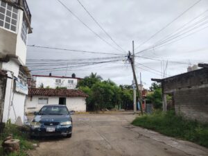 Marquelia Postes a punto de caer