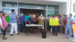 OME Los trabajadores respaldando a Tomás Molina (1)