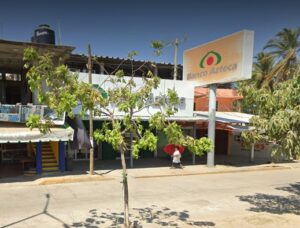 ROJA BANCO AZTECA