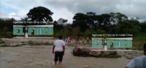 ROJA VECINOS REALIZANDO LA BUSQUEDA (2)