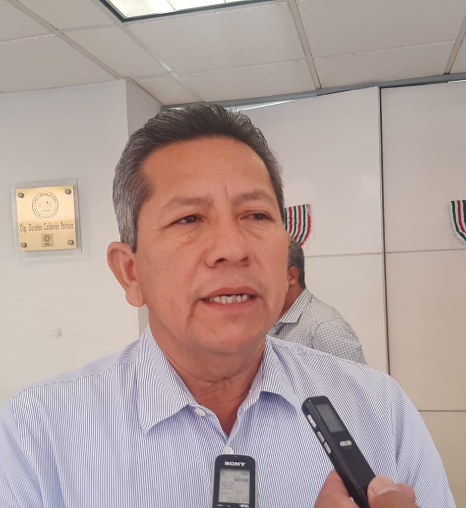 congreso carlos reyes torres