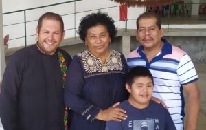 PRINCIPAL GENARO LARA CALIXTO, ROY MORENO JUANCHE, AIDE IBAREZ CASTRO.