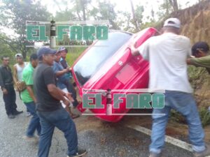 ROJA LA UNIDAD ACCIDENTADA