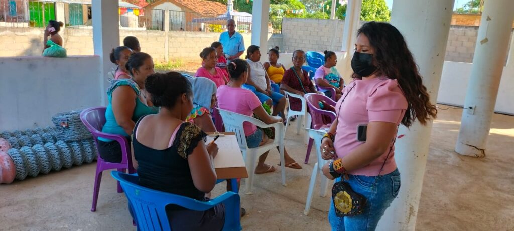 CUAJI SEMUJER DERECHOS (2)