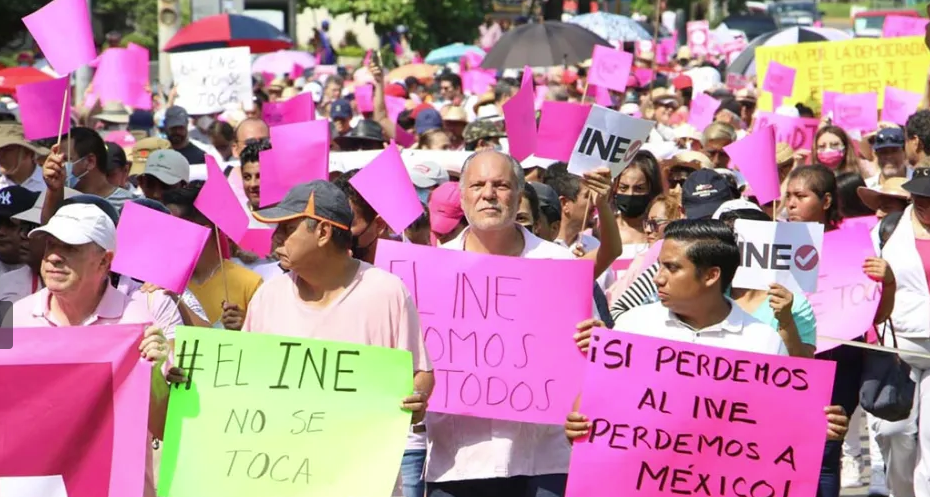 PRINCIPAL MARCHA INE ACAPULCO 1 (2)