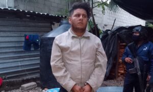 ROJA EL DETENIDO (2) - copia