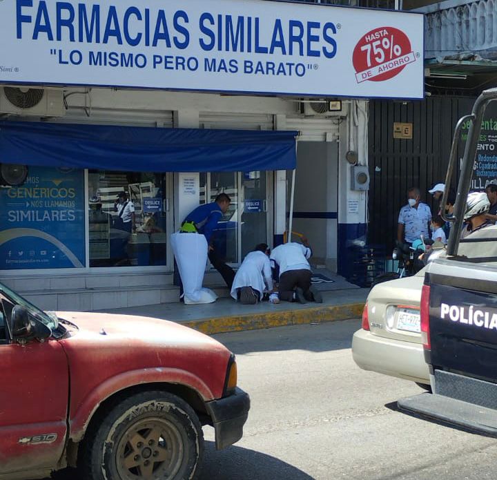 ROJA MUERE POR INFARTO EN FARMACIA (2)