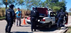 ROJA Operativo de los policías estatales