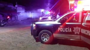 ROJA TAXISTA MANIATADO Y GOLPEADO