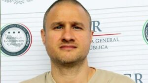 roja Édgar Valdez Villarreal