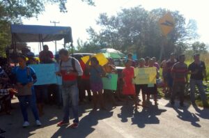 AYUTLA BLOQUEO (2)