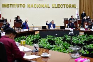 NACIONAL RENUNCIAS EN EL INE