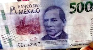 OME BILLETE FALSO DE 500 PESOS