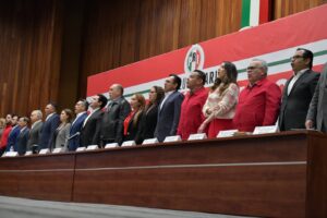 PRINCIPAL CONSEJO NACIONAL DEL PRI (3)