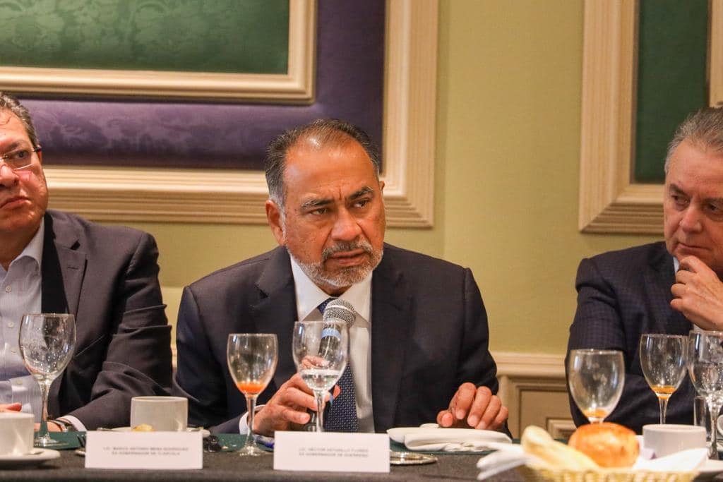 PRINCIPAL HÉCTOR ASTUDILLO FLORES